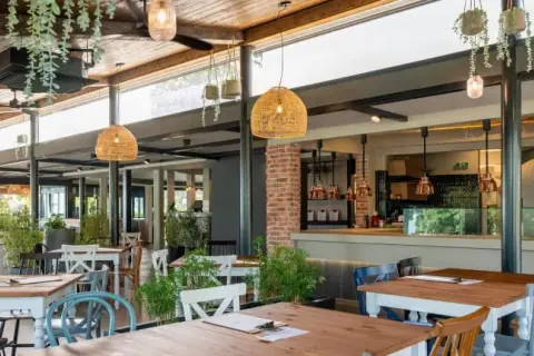 Rovinj gdzie zjeść: najlepsze restauracje i lokalne specjały