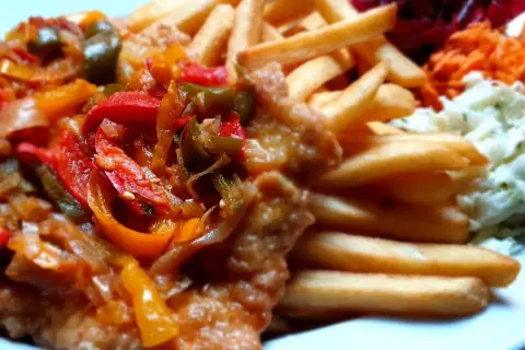 Święta Katarzyna gdzie zjeść – najlepsze restauracje i bary w okolicy