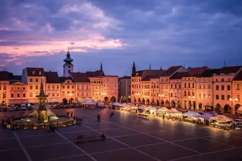 Gdzie zjeść w Libercu? Odkryj najlepsze miejsca na posiłek