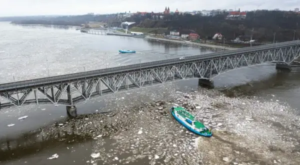 Nad jaką rzeką leży Płock? Odkryj tajemnice Wisły i miasta