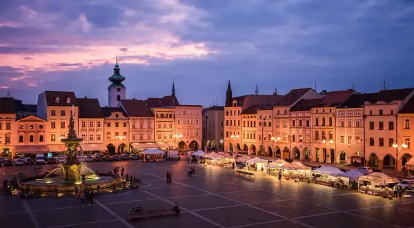 Gdzie zjeść w Libercu? Odkryj najlepsze miejsca na posiłek