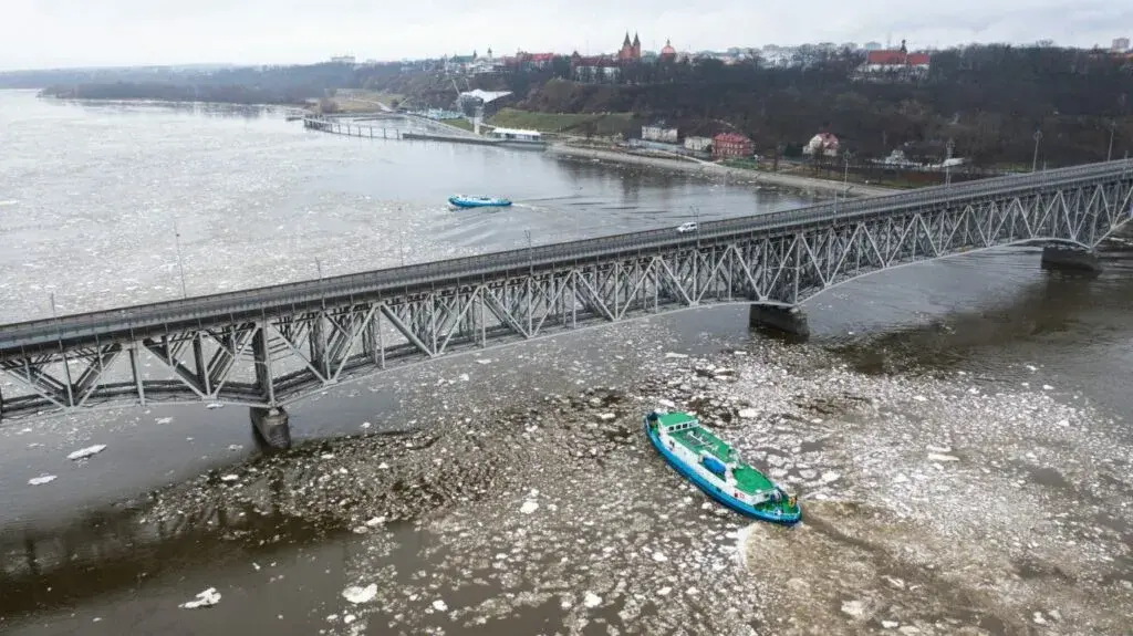 Nad jaką rzeką leży Płock? Odkryj tajemnice Wisły i miasta
