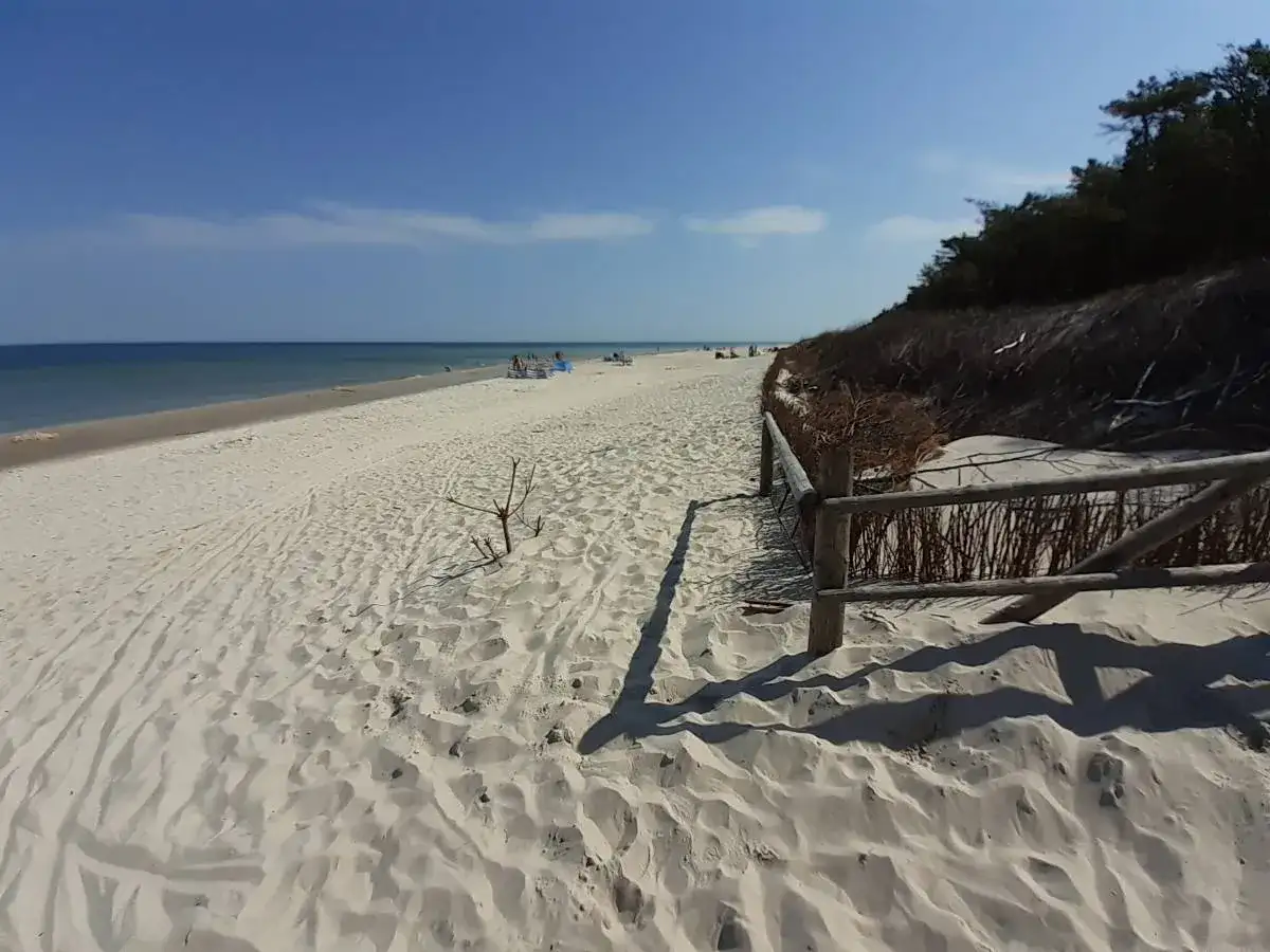 Plaża w Lubiatowie - kąpielisko, dojście i Wydma Lubiatowska