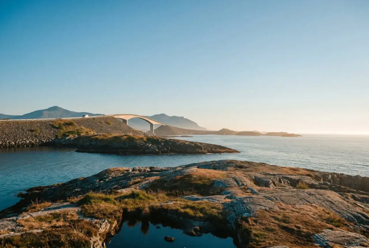 Fiordy norweskie i piaszczyste plaże - gdzie warto pojechać?