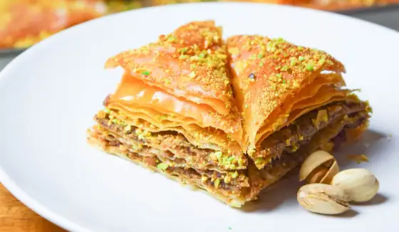 Baklawa - Co to jest i jak rozpoznać idealną? Przepis!