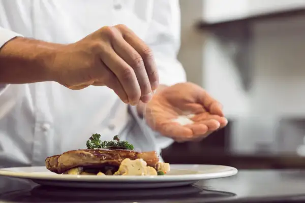 Gdzie zjeść w Żywcu? Odkryj najlepsze restauracje i smaki